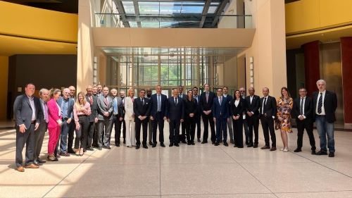 ACEC Meets with Italian Delegation
